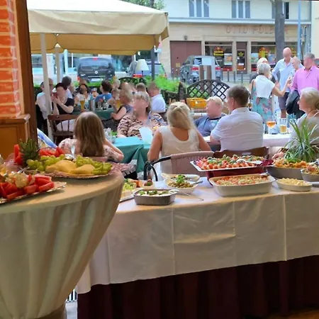 Pensionszimmer Unicat Gasthof *